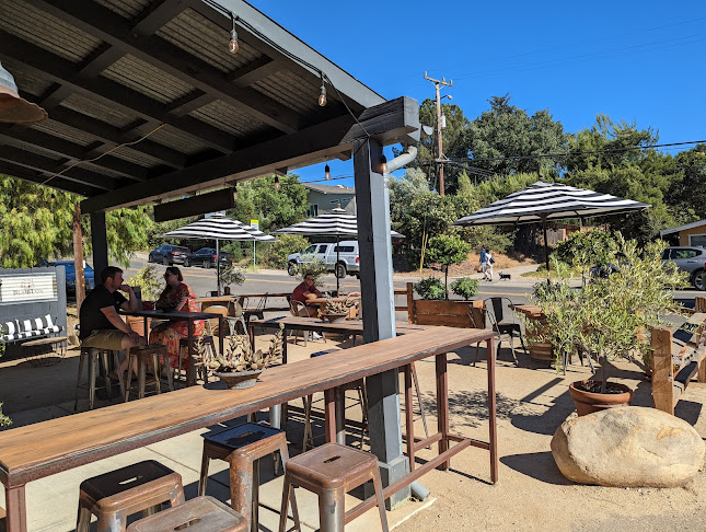 Comentarii opinii despre Corner House Cafe