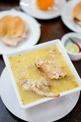 Comentarii opinii despre Astoria Cafetería