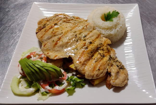 Comentarii opinii despre MISKI MIKUNA RESTO BAR