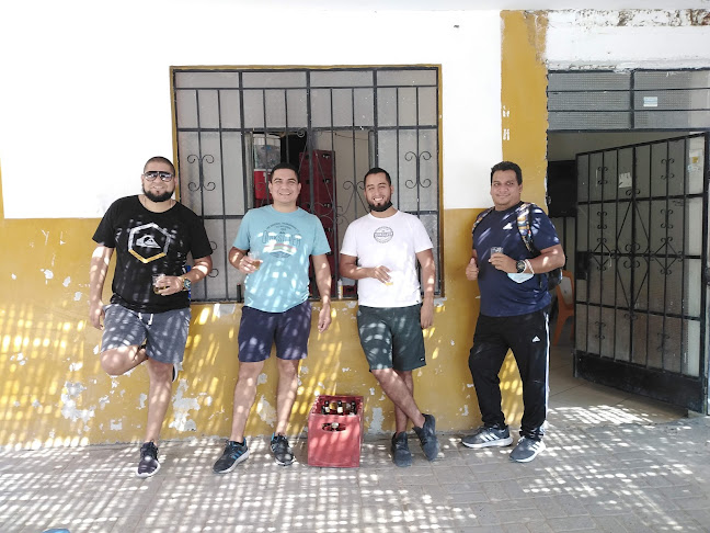 Comentarii opinii despre CEVICHERIA DONDE HUGO