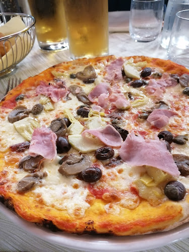 Orient Express Pizzeria Ristorante - Gastronomía y hostelería