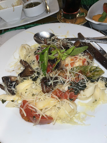 Restaurant Bistro Bar Indio Feliz