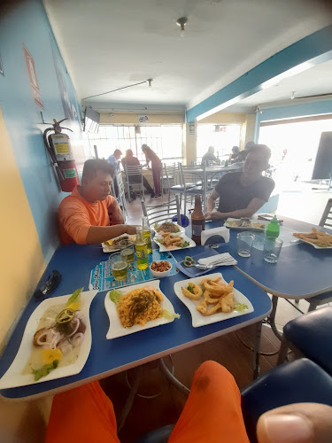 Opinii despre Cevicheria "EL MORDISQUITO" în Amarilis - Gastronomía y hostelería