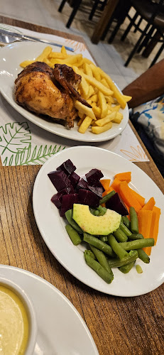 Villa Chicken - Gastronomía y hostelería