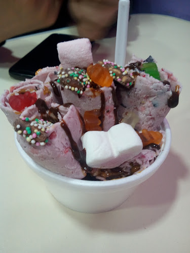 Opinii despre Crisos Ice Cream Rolls în Juliaca - Gastronomía y hostelería
