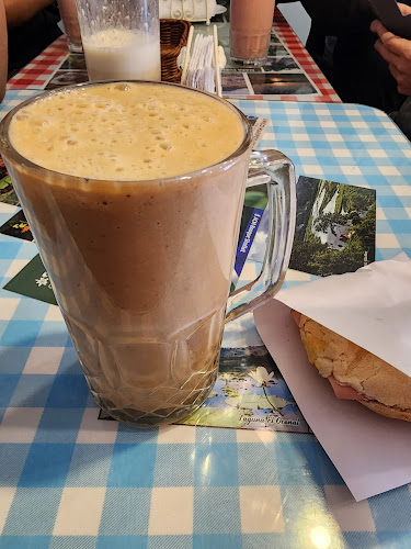 Opinii despre La Oxapampina Delikatessen în Oxapampa - Gastronomía y hostelería