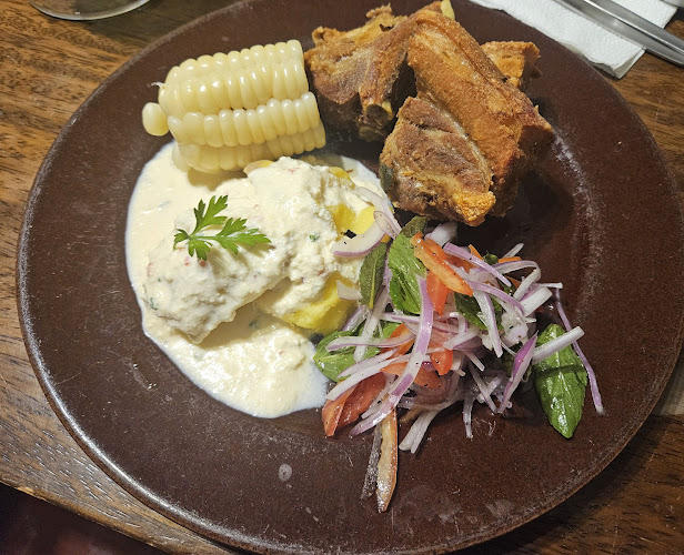 Restaurante Sukre Ayacucho - Gastronomía y hostelería