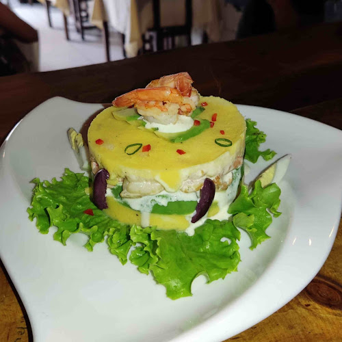 Paranoia Restobar - San Juan de Miraflores