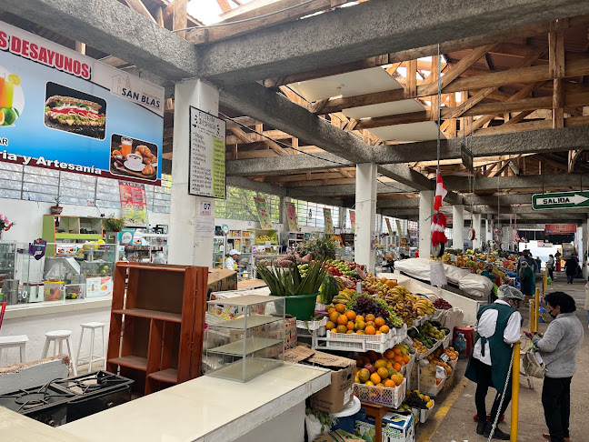 Comentarii opinii despre Mercado "San Blas"