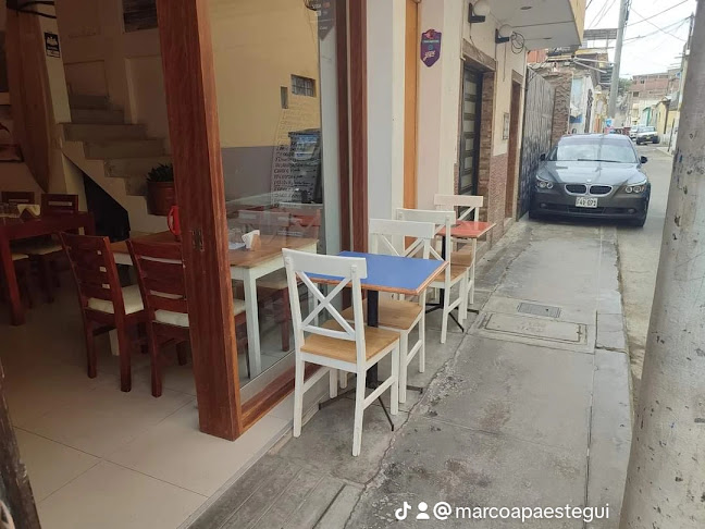 Puerto Escondido Pacasmayo - Gastronomía y hostelería