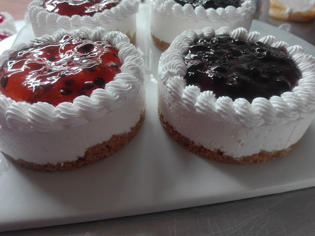 Panaderia La Casita - Gastronomía y hostelería