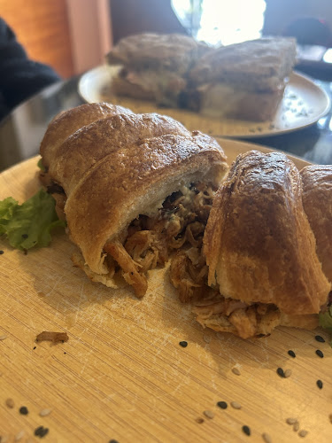 Comentarii opinii despre El Colono Coffee Shop