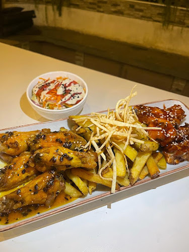 Av Micaela MZ D2 Lt.21, Comas 15316