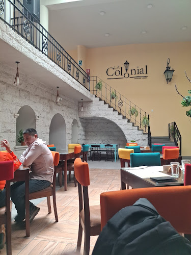 Opinii despre La Colonial în Cayma - Gastronomía y hostelería