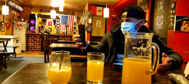 ARAVI Pizzeria - Gastronomía y hostelería