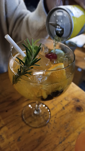 Comentarii opinii despre InstaBar