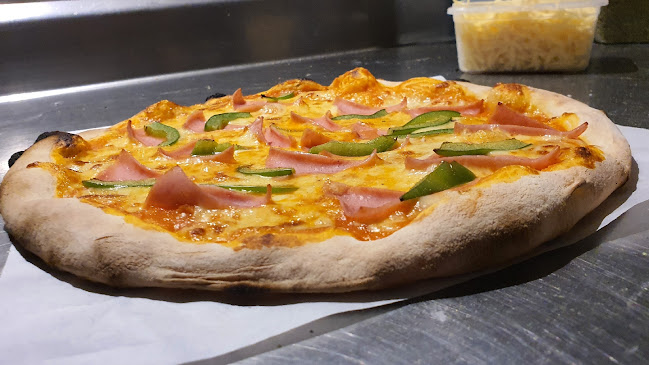 Comentarii opinii despre SLICE PIZZERIA