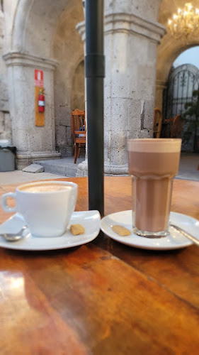 Opinii despre Kaffeehaus Arequipa în Arequipa - Gastronomía y hostelería