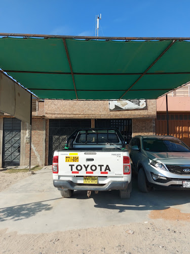 R8C8+W8X, Piura 20008