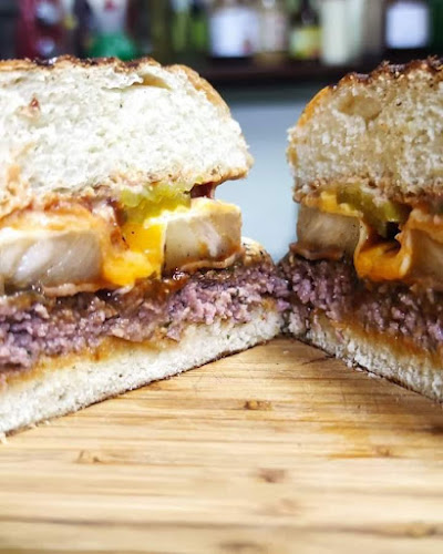 Opinii despre PIZZA NICE BURGERS în Nueva Cajamarca - Gastronomía y hostelería