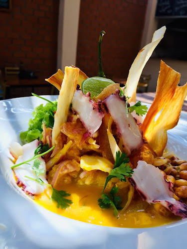 051, Francisco Pizarro 231, CAMPODONICO 05174