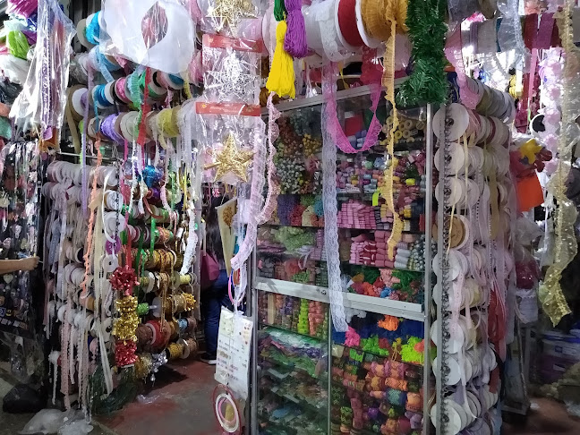 Tiendas krea Dekora "MERCERIA"