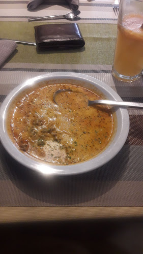 Yuraq Restaurant - Gastronomía y hostelería