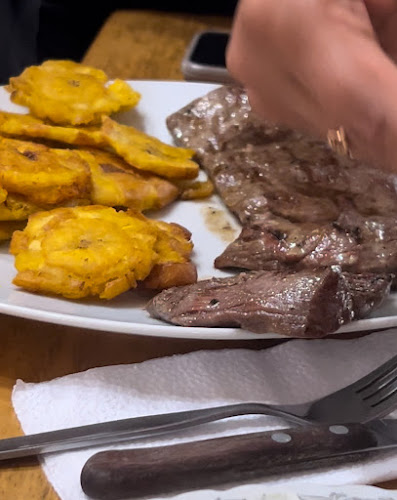 Opinii despre Orlando’s Parrillas & Ahumados în Pucallpa - Gastronomía y hostelería