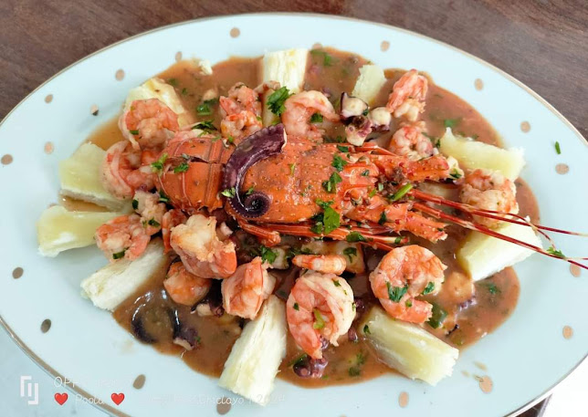 Puerto Magnolia - Restarurant y Hospedaje - Gastronomía y hostelería