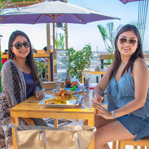 PRAIA Restaurante & Lounge - Gastronomía y hostelería