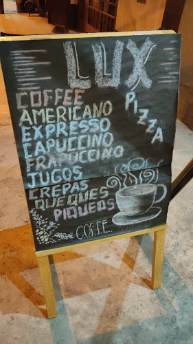 Opinii despre LUX CAFE RESTOBAR în La Oroya - Gastronomía y hostelería