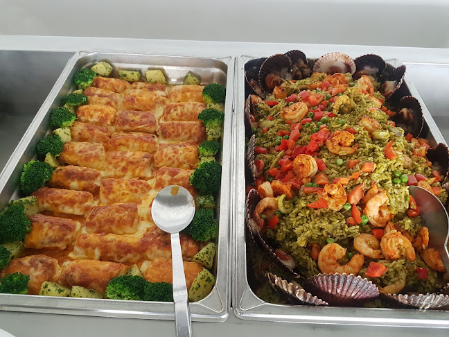 Restaurante | D'komer | Desayunos, Almuerzos, Pescados y mariscos, Buffet - Gastronomía y hostelería