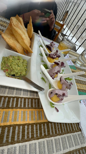 Comentarii opinii despre Mixtos