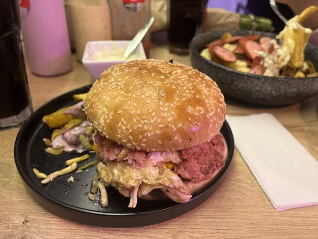 Carnivoro La Hamburguesería - Gastronomía y hostelería