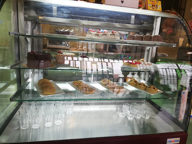 La Tienda Pastelería - Los Olivos