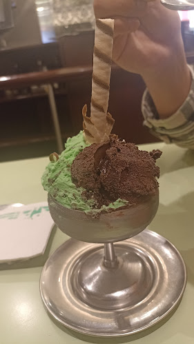 Comentarii opinii despre 4D Jockey Plaza