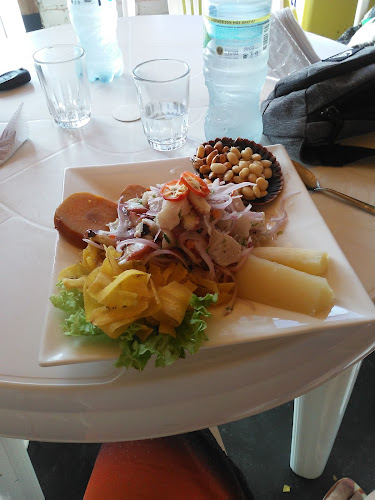 Black Marlin Lodge & Restaurant - Ñuro