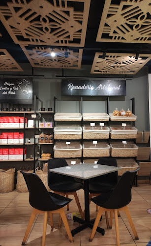 Comentarii opinii despre Cafeteria La Fontana