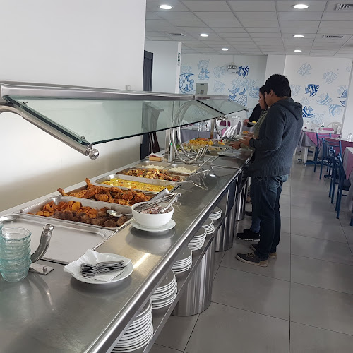 Restaurante | D'komer | Desayunos, Almuerzos, Pescados y mariscos, Buffet