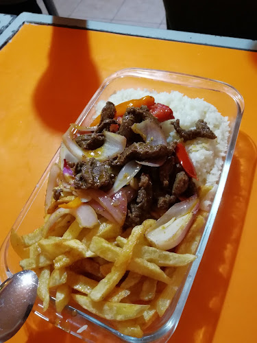 Resto Bar- La Tia Gloria