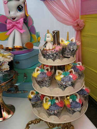 Ale Cupcakes and Cakes - Callao
