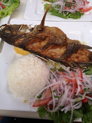 Comentarii opinii despre Restaurante Los Manglares De Tumbes