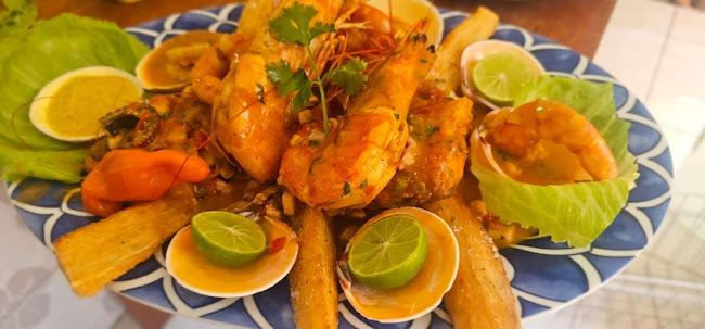 Av. Mariscal Castilla 1320, Santa Rosa 14841