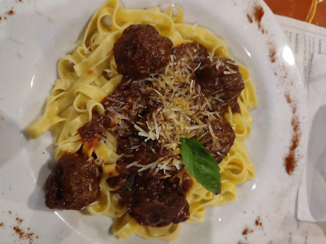 EL CABALLERO NEGRO, UNA NUEVA FUSION MEDITERRANEA - Villa EL Salvador