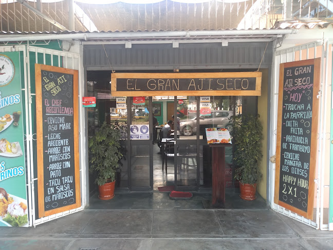 Comentarii opinii despre La Tribuna Restaurant