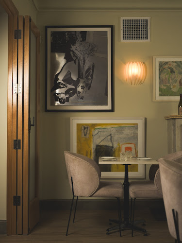 Curador Wine Bar & Shop