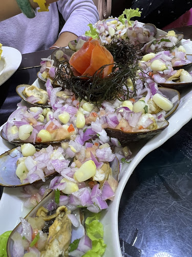 Comentarii opinii despre Cevichería La Masia