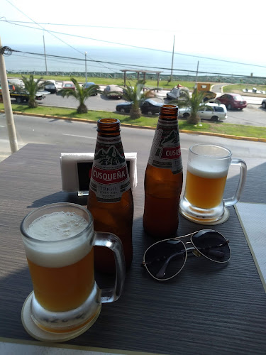 Av. Costanera 1010, Lima 15087