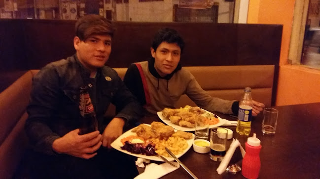 Piko's Chicken & Grill - Gastronomía y hostelería