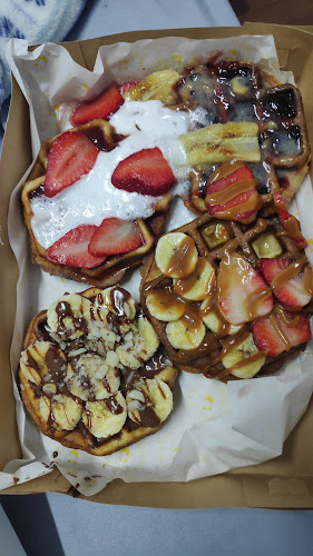 Comentarii opinii despre Serafina Waffles